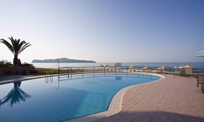 Kato Stalos Apartment | Unforgettable Stays at Phaedra Hotel with Ocean Views
