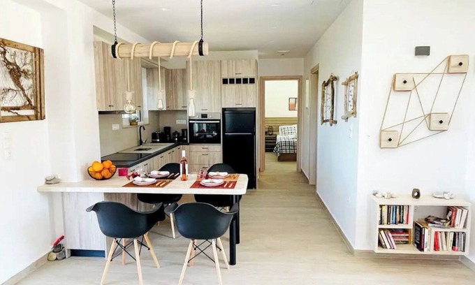 Platanias Town House | Relaxing Getaway at Phaedra House near Platanias