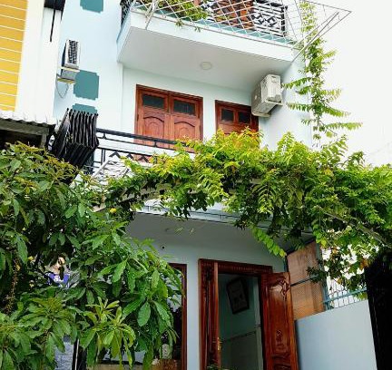 Quang Ngai Hotel | Budget-Friendly Phat Dat Hotel with Family Amenities