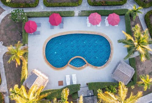 Ko Pha-ngan Resort | Discover Phatcharee Resort: Oceanfront Paradise Awaits