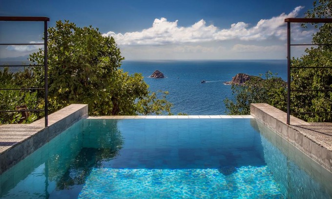 Koh Tao Villa | Relaxing Stay at Philip's Villa with Oceanfront Views