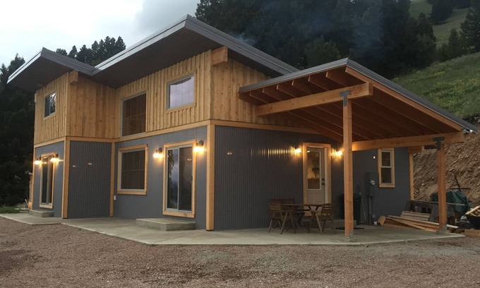 Philipsburg House | Family-Friendly Philipsburg Franklin Mountain Cabin with Pool