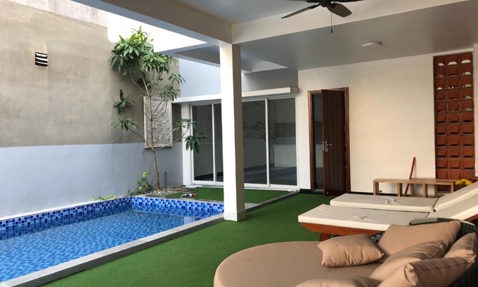 Phan Thiet House | Inviting Pho Bien Homestay with Pool and Spa Amenities