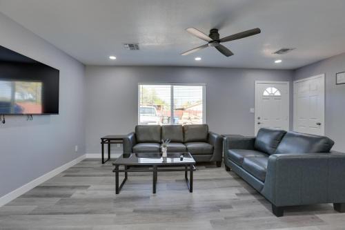 Alhambra Apartment | Pet-Friendly Phoenix Apartment Near Old Town Attractions