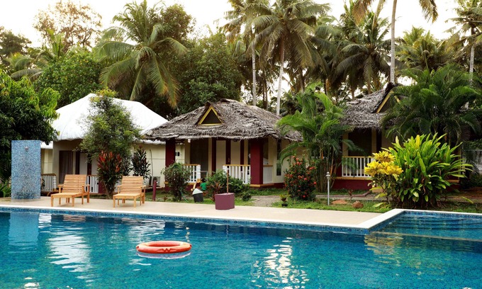 Poovar Hotel | Family-Friendly Getaway at Phoenix Island Resort
