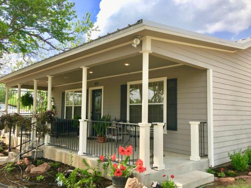 Llano Villa | Unforgettable Stay at Phoenix Nest Guest Houses