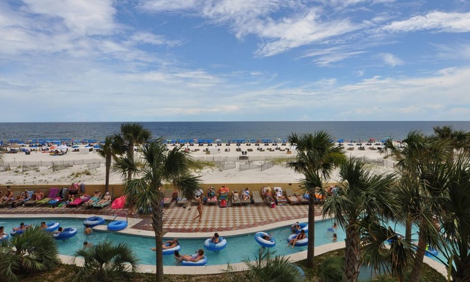 Orange Beach Condo | Experience Oceanfront Comfort at Phoenix West II