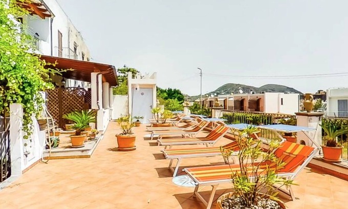 Lipari Historic Centre Bed & Breakfast | Cozy Bed & Breakfast in Lipari with Complimentary Breakfast