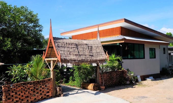 Cherngtalay Hotel | Discover Phuket Numnoi: Guest Rated 9/10 with Breakfast