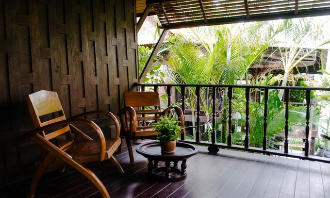 Thep Kasattri Villa | Family-Friendly Phuket Thaihouse Villa with Pool & Kitchen