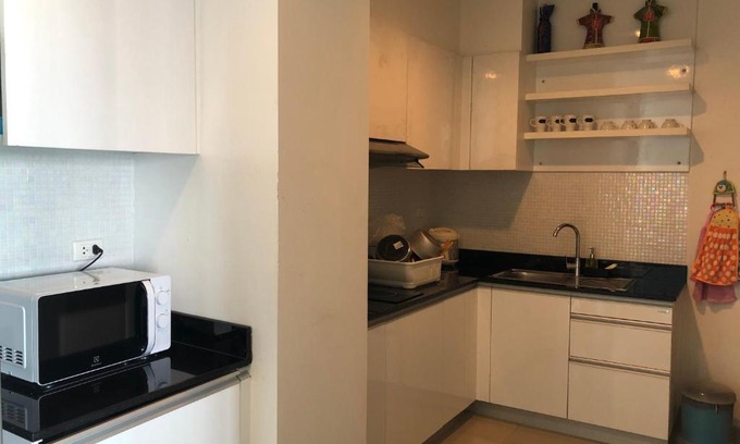 Chakphong Apartment | Seaside Relaxation at Phupha Rayong by Gift - 4 Star Stay