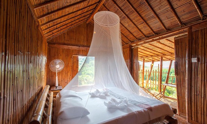 Ranong Cabin | Cozy Phuree Hut: Pet-Friendly Retreat with Great Amenities