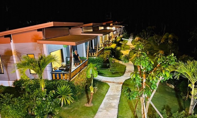 Ko Lanta Hotel | Budget-Friendly Phurin Thara Resort with Family Amenities