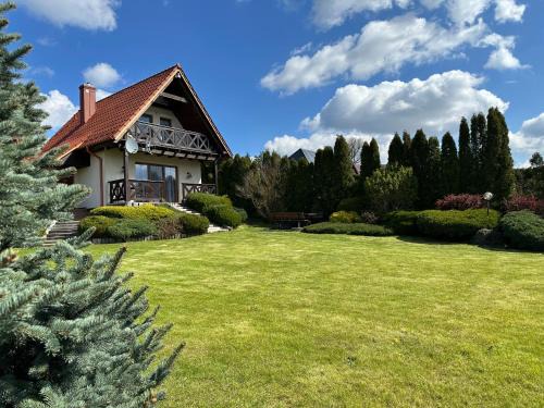 Wrony House | Experience Piękna Góra: Pet-Friendly Beachfront Getaway