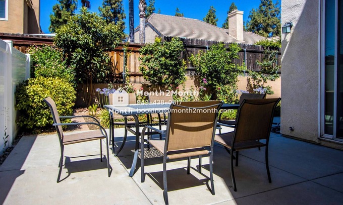 Upland House | Relaxing Retreat with Treadmill, Piano & Furnished Yard