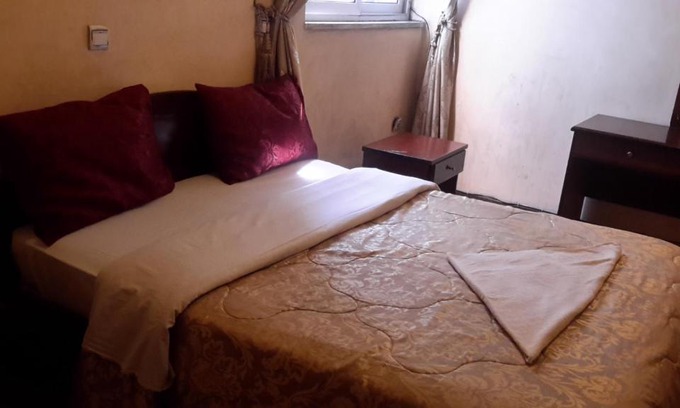 Piazza Apartment | Discover Comfort at Piassa Hotel - Your Ideal Getaway