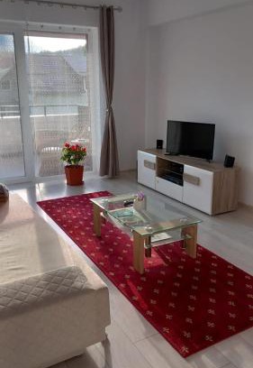Zarnesti Apartment | Guest Rated 9.5: Piatra Craiului Residence in Zărnești