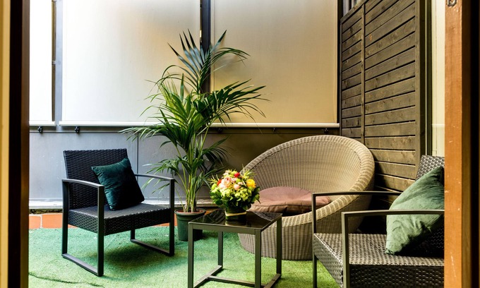 Rione VII Regola House | Elegant Piazza Farnese Suites with Top-Rated Amenities
