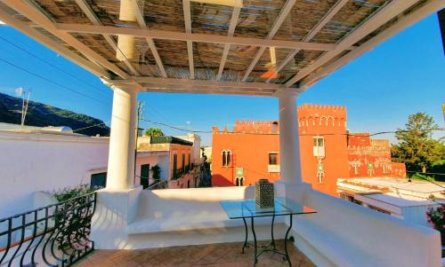 Anacapri House | Discover Piazza La Torre: Guest Rated 10/10 with Breakfast