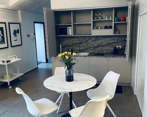 Asti Apartment | Discover Piazza San Secondo: Family-Friendly Retreat with WiFi