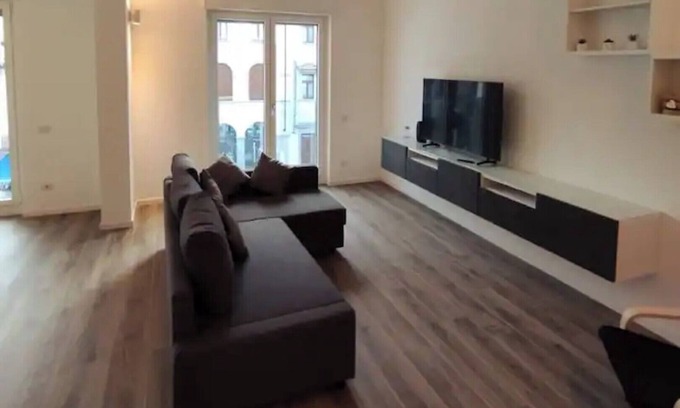 Lecco Apartment | Experience Piazza XX Settembre: Ideal for Families