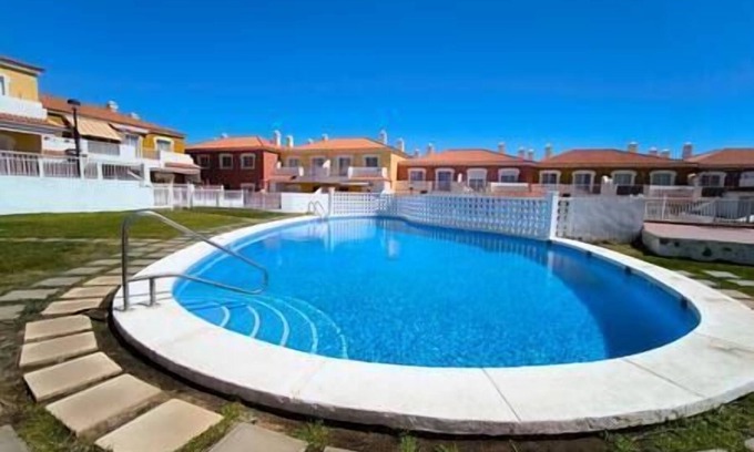 Arico Apartment | Inviting Picacho Sunset Apartment with Spa & Family Amenities