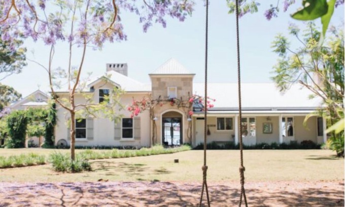 Coopers Shoot House | Elegant Picadilly House: Ocean View & Private Pool Retreat