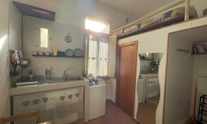 Naples City Centre Apartment | Pet-Friendly Retreat at Piccola Domus with Breakfast Included