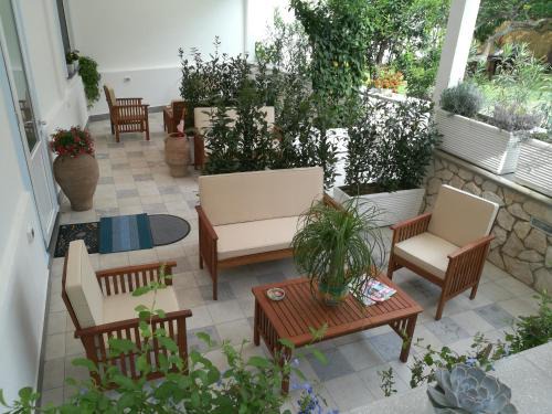 Procida Bed & Breakfast | Exceptional Oceanfront Stay at Piccolo Bed with Breakfast