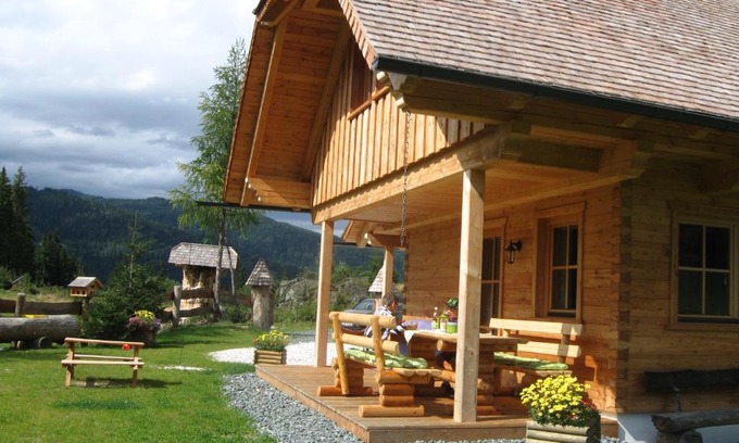 Laßnitz bei Murau House | Pet and Child-Friendly Retreat at Pichelhütte - Rated 9.7