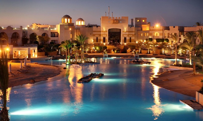 Port Ghalib Hotel | Relaxing Getaway at Pickalbatros The Palace Port Ghalib