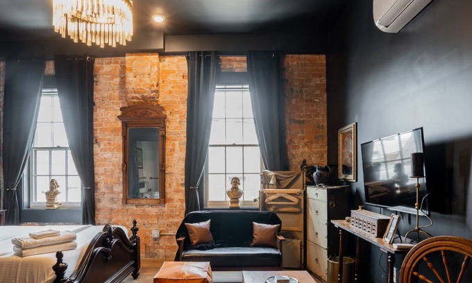 Covington Apartment | Elegant Pickle Factory Wenzel: Guest Rated 10/10 Stay