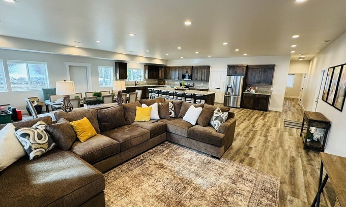 Thayne House | Experience Pickleball Paradise at Star Valley Ranch!
