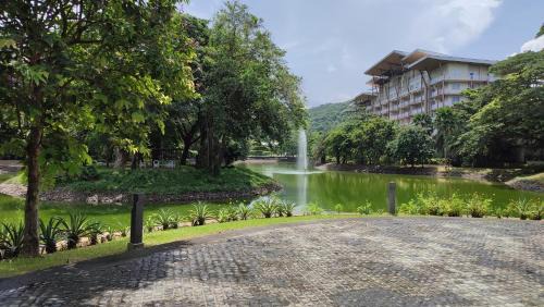 Maragondon Apartment | Stylish Pico de Loro Condo with Pool & Breakfast Options