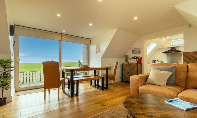 Wakefield Cottage | Scenic Cottage with Breathtaking Views and Family Amenities