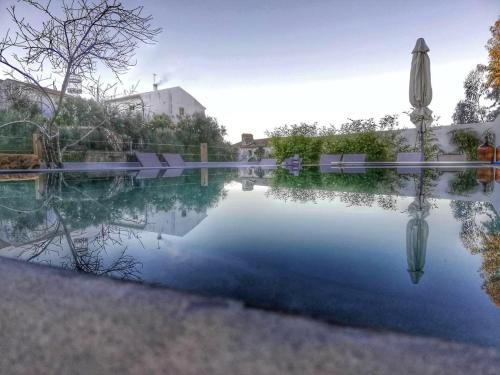 Santa Maria de Marvao Villa | Elegant Villa Santo Antonio with Pool and Family Amenities