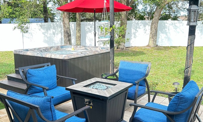 Port Saint Lucie House | Ultimate Oceanfront Retreat with Gym, Jacuzzi & Theater!