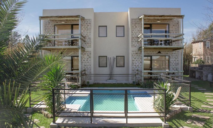 Mesopotamia Apartment | Top-Rated Piedra Mora Loft with Pool and Ocean Views