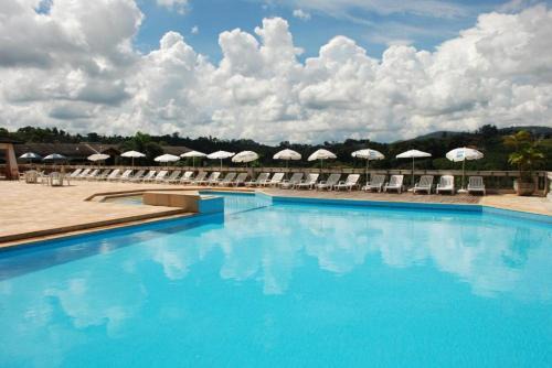 Portal da Serra Hotel | Discover Piemonte Flat Hotel with Oceanfront Pool Access