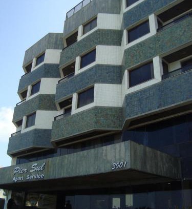 Ondina Apartment | Oceanfront Pier Sul Apartments with Pool & Spa Amenities