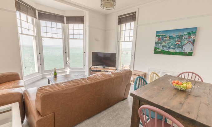 Totland Bay Apartment | Ocean View Pier View Apartment: Guest Rated 9.8/10