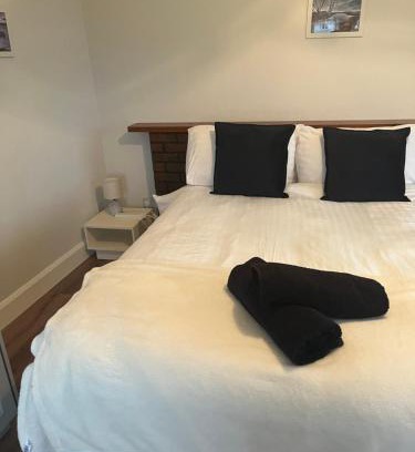 Ballyconneely House | Book Your Stay at Pier View House - Rated 9.2/10!
