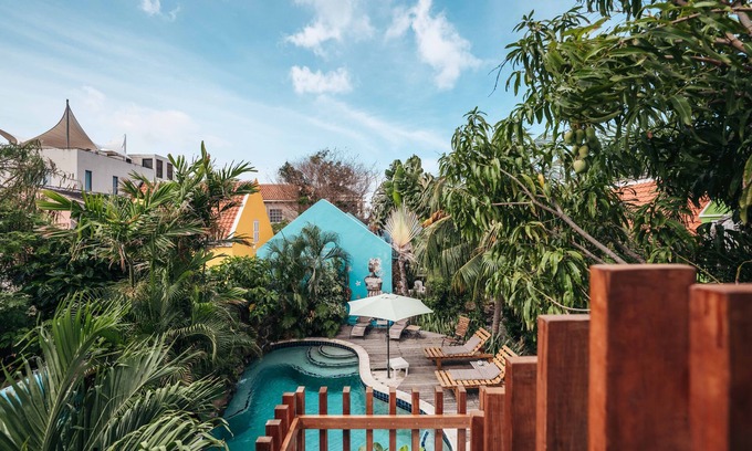 Pietermaai District Apartment | Pietermaai Oasis: Relax by the Ocean with Pool & Spa