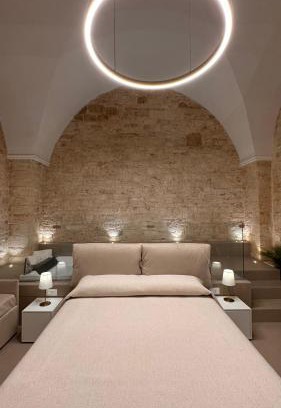 Sannicandro di Bari House | Unforgettable Stay at Pietra Antica with Hot Tub & Kitchen