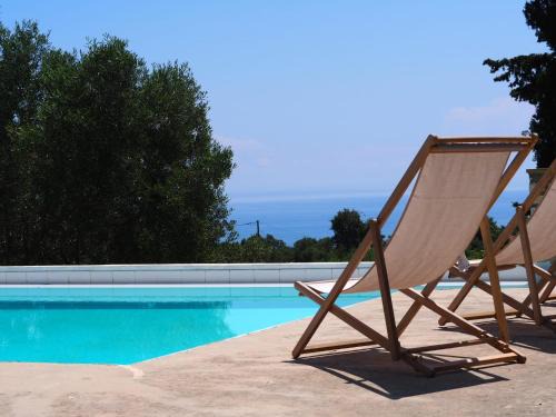 Korithi Villa | Pet-Friendly Retreat at Pietra Bianca: Rated 10/10!