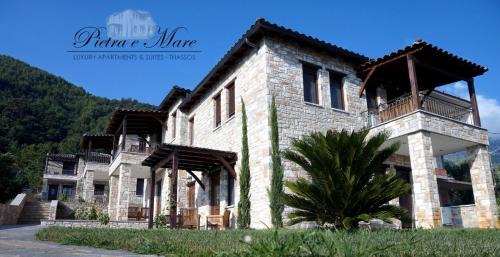 Skala Potamias Apartment | Delight in Pietra e Mare: Pet-Friendly 4-Star Retreat
