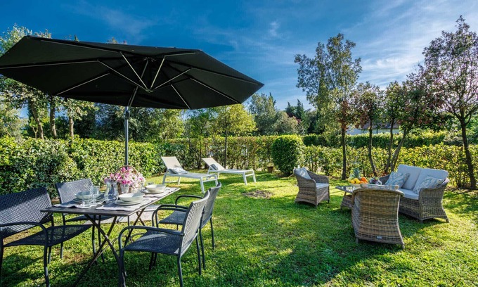Lucca Apartment | Discover Pietro Farmhouse Apartment in Lucca's Wine Resort