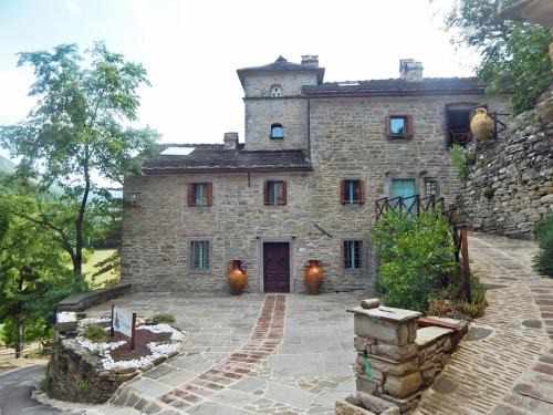 Firenzuola Apartment | Experience Pieve di Cà Maggiore: Guest Rated 9/10 & Pet Friendly
