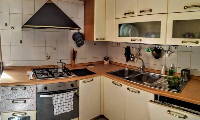 Casal Bertone House | Convenient Room Near Termini, Colosseum & Vatican City