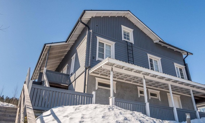Vuokatti House | Relax at Pikku-pölly: Family-Friendly with Spa Amenities